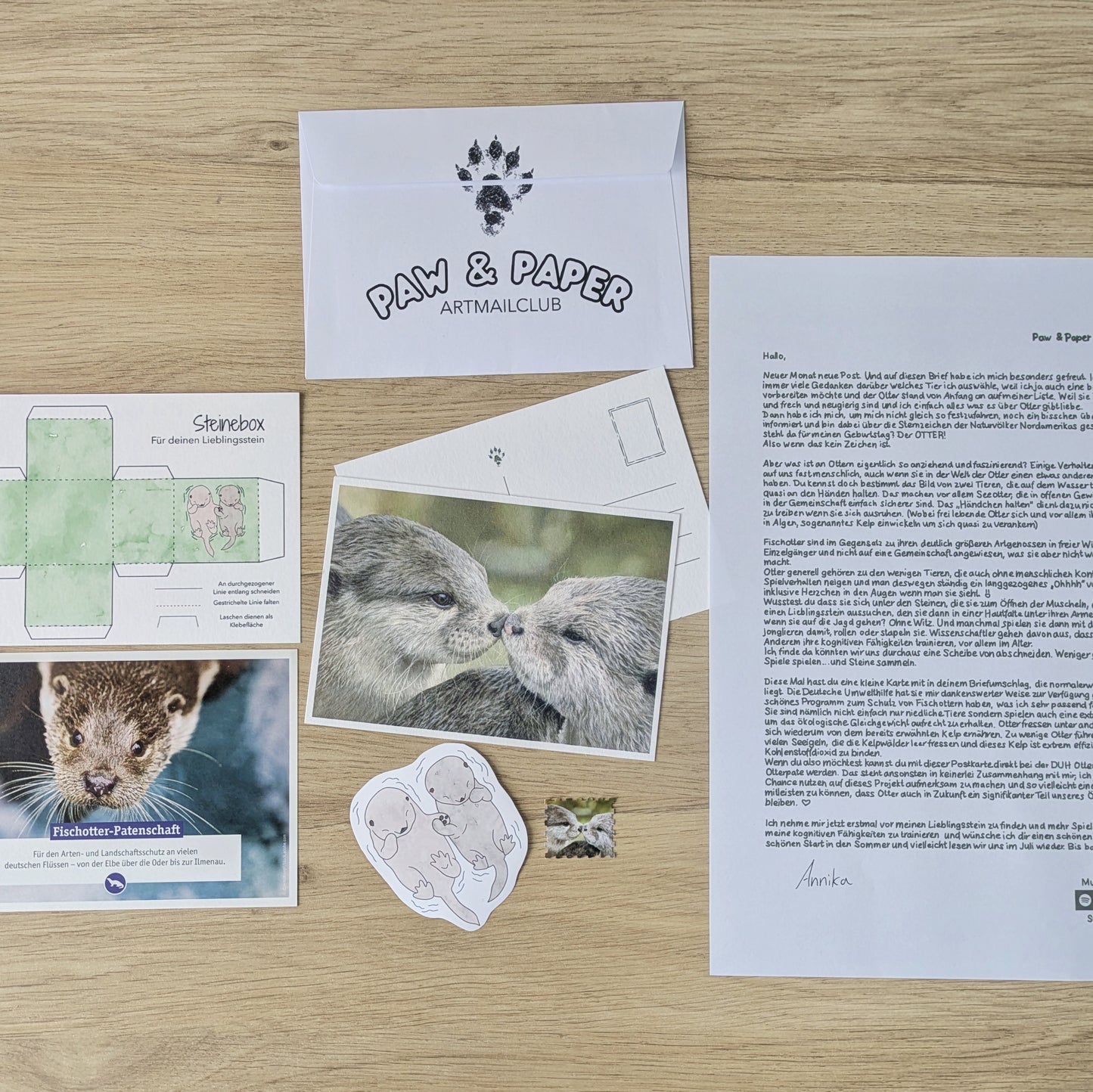 Paw & Paper - Artmailclub